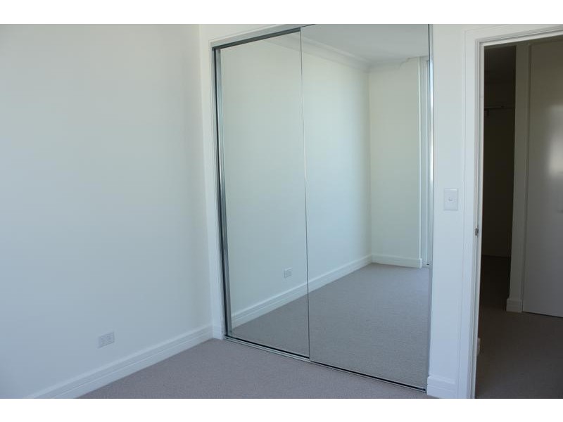 107/2 Peninsula Drive, Breakfast Point NSW 2137