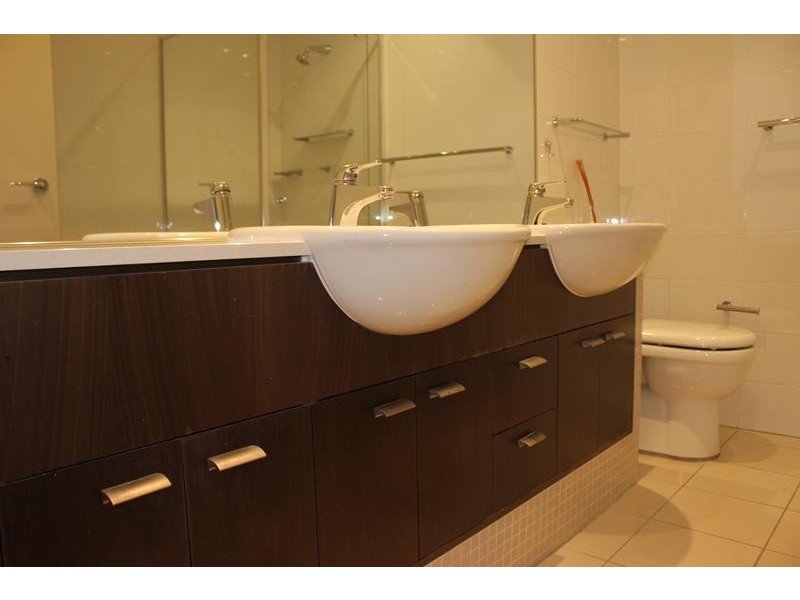 33/6 Admiralty Dr, Breakfast Point NSW 2137