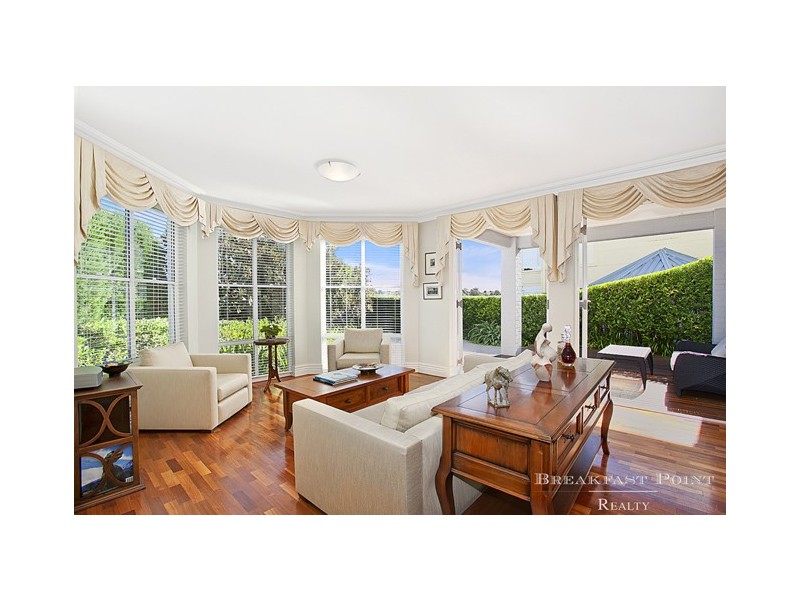 37 Rosemeadow Drive, Cabarita NSW 2137