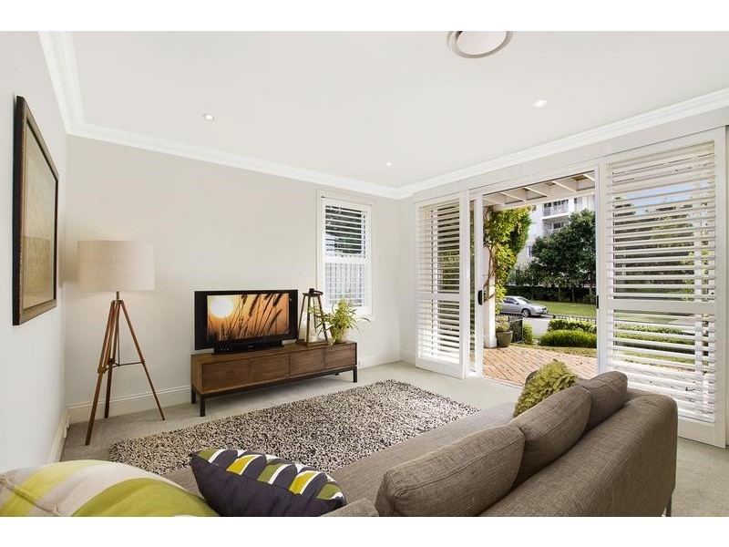 60 Admiralty Drive, Breakfast Point NSW 2137