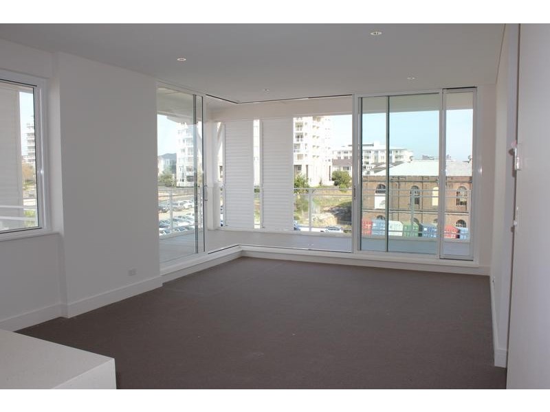 51/1 Palm Ave, Breakfast Point NSW 2137