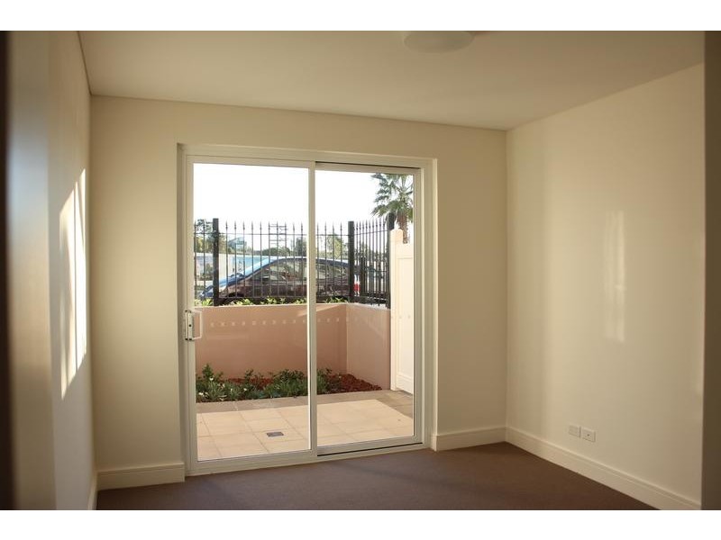 11/1 Palm Ave, Breakfast Point NSW 2137