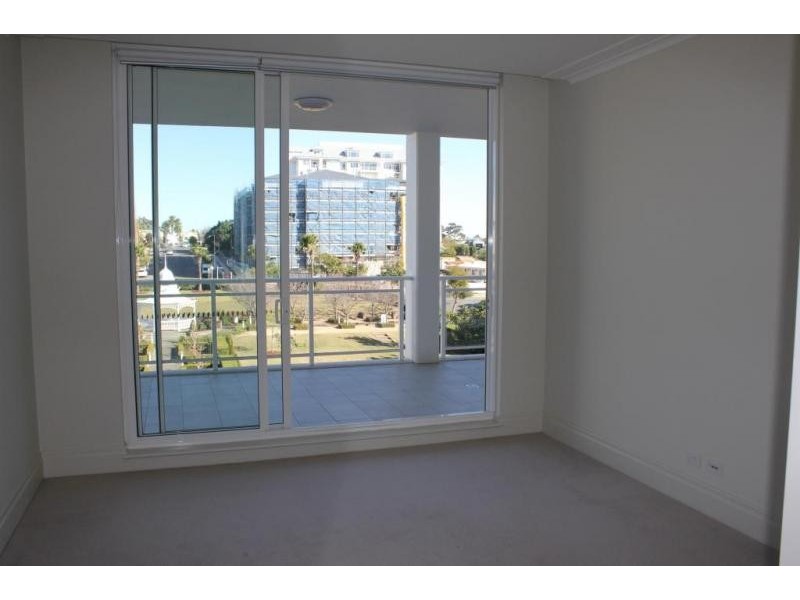 43/1 Rosewater Circuit, Breakfast Point NSW 2137