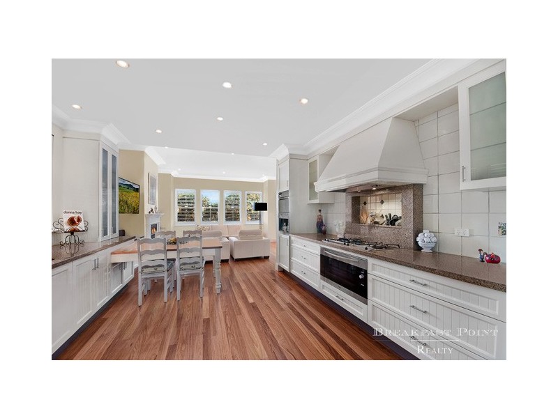 23 Jacaranda Drive, Cabarita NSW 2137