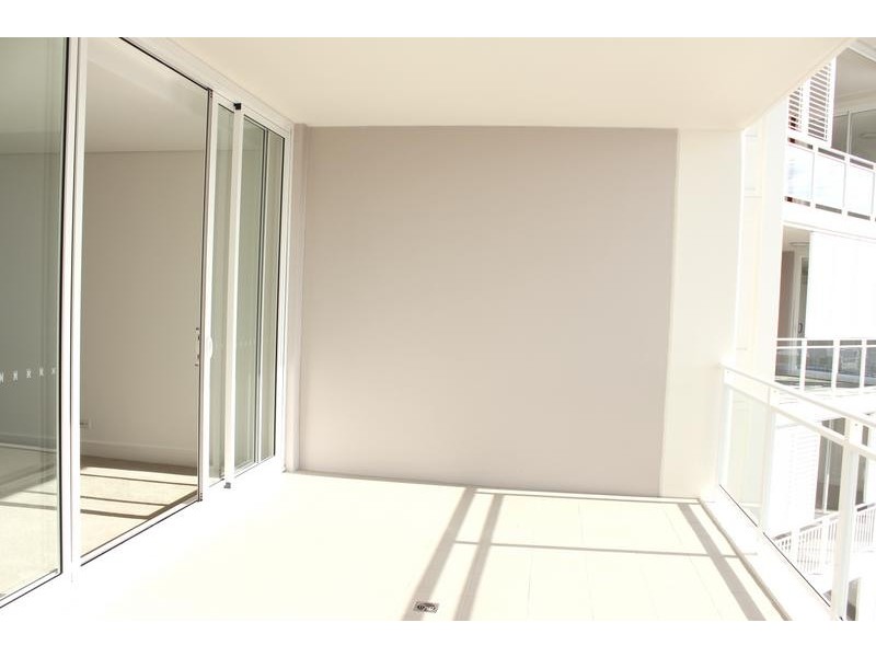 407/3 Palm Ave, Breakfast Point NSW 2137