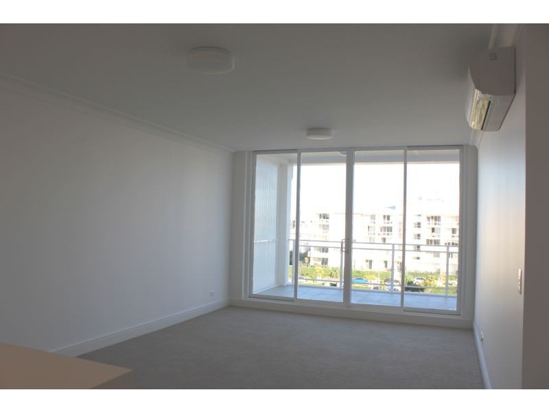 511/3 Palm Avenue, Breakfast Point NSW 2137