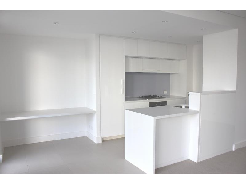 110/3 Palm Ave, Breakfast Point NSW 2137
