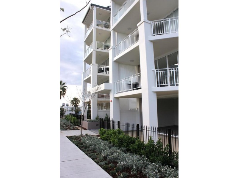 112/3 Palm Ave, Breakfast Point NSW 2137