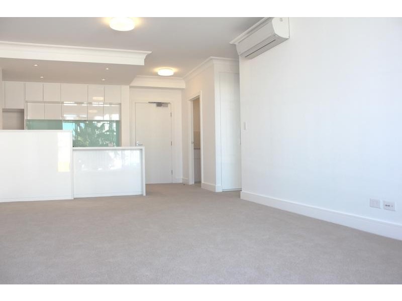 202/3 Palm Avenue, Breakfast Point NSW 2137