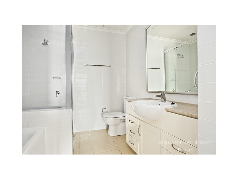 17/5 Woodlands Avenue, Breakfast Point NSW 2137