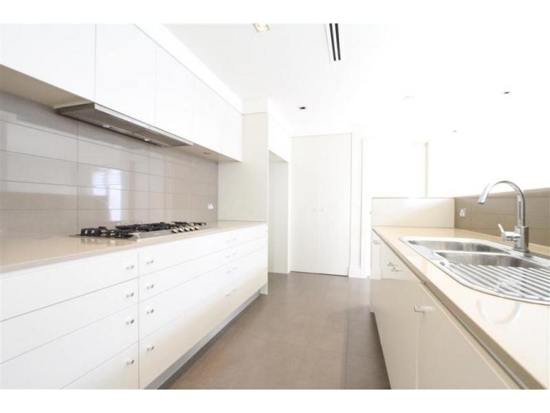 9 Vineyard Way, Breakfast Point NSW 2137