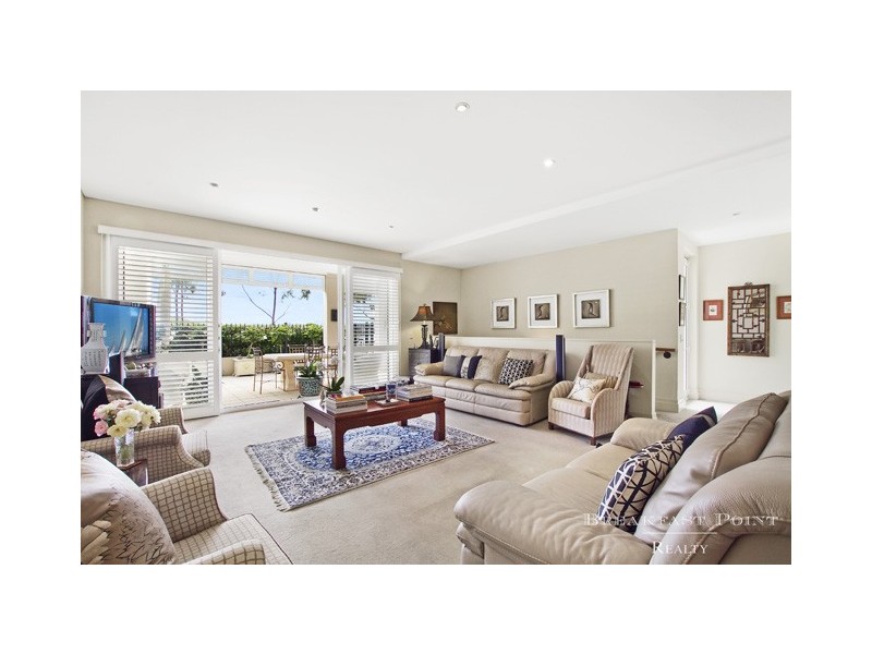 12 Admiralty Drive, Breakfast Point NSW 2137