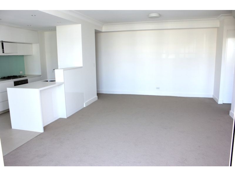 210/3 Palm Ave, Breakfast Point NSW 2137