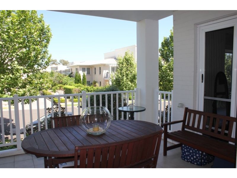 21/1 Juniper Drive, Breakfast Point NSW 2137