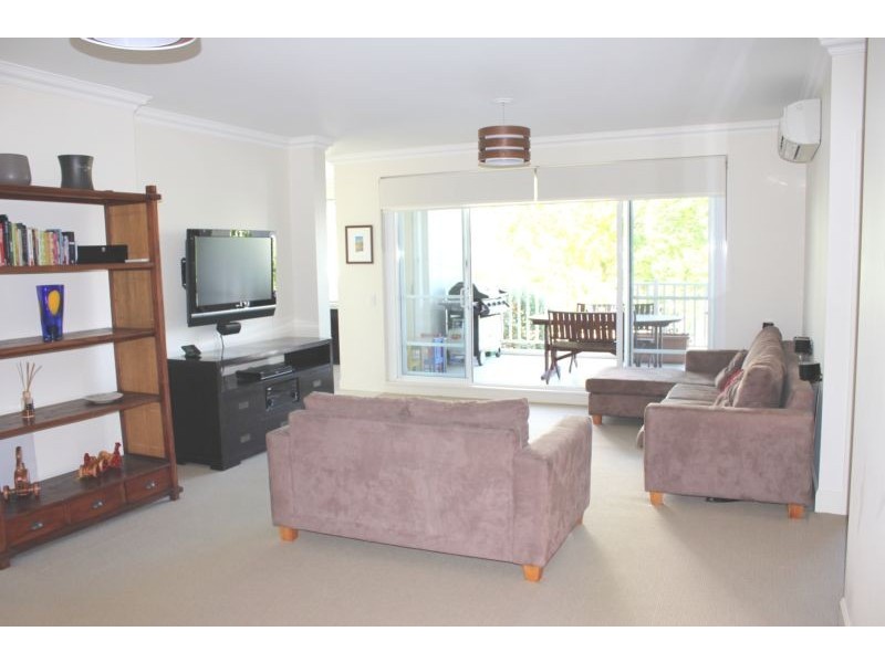 21/1 Juniper Drive, Breakfast Point NSW 2137