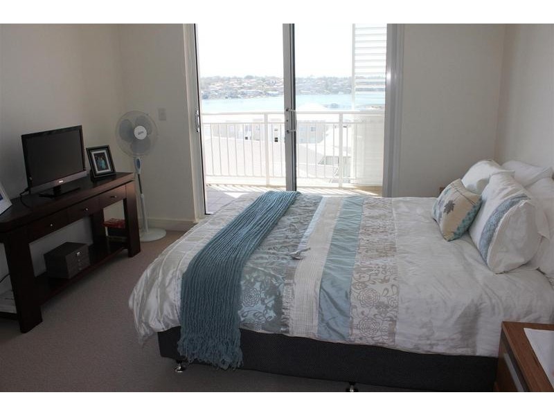 406/10-16 Vineyard Way, Breakfast Point NSW 2137