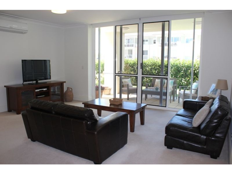 102/4 Rosewater Circuit, Breakfast Point NSW 2137
