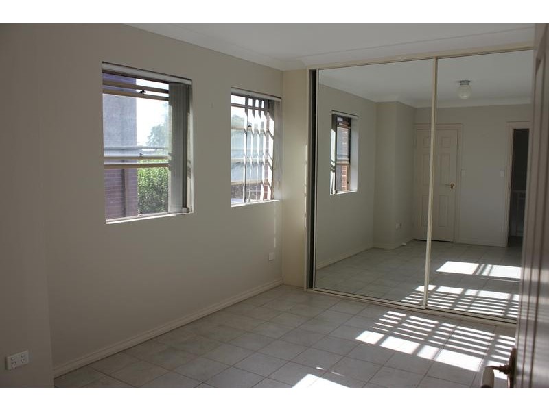 2/106 Edenholme Road, Abbotsford NSW 2046