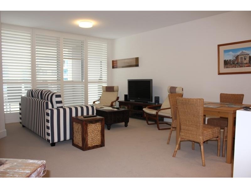 206/3 Palm Ave, Breakfast Point NSW 2137