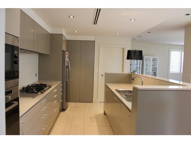 15 Vineyard Way, Breakfast Point NSW 2137