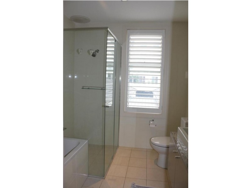 15 Vineyard Way, Breakfast Point NSW 2137