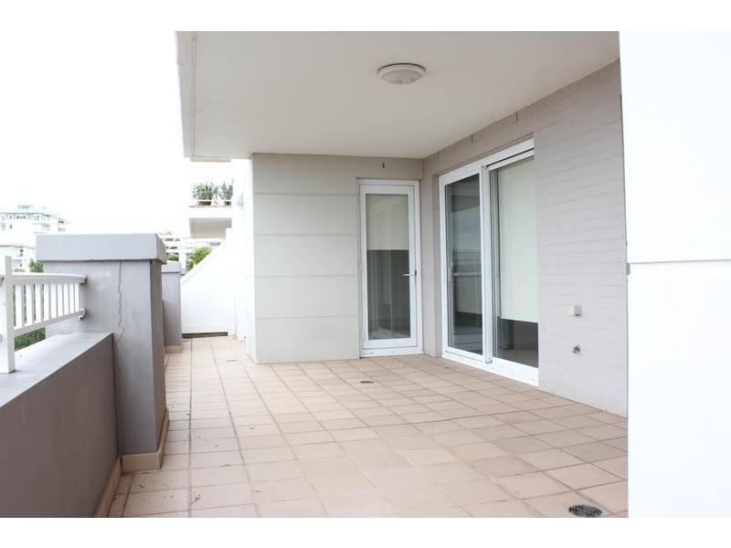 33/25 Market Street, Breakfast Point NSW 2137