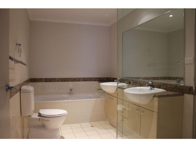 23/26-28 Admiralty Drive, Breakfast Point NSW 2137