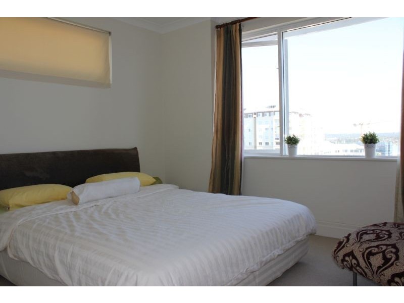 701/15-17 Peninsula Drive, Breakfast Point NSW 2137