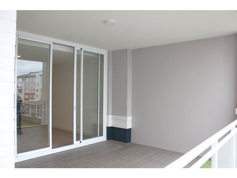 304/28 Peninsula Drive, Breakfast Point NSW 2137