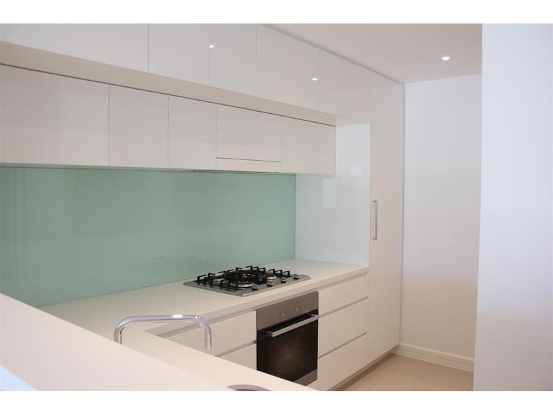 303/28 Peninsula Drive, Breakfast Point NSW 2137