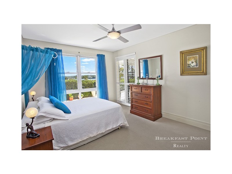 11/4 Admiralty Drive, Breakfast Point NSW 2137