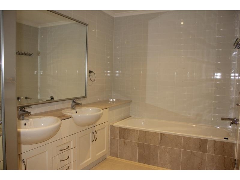52/50-58 Village Drive, Breakfast Point NSW 2137