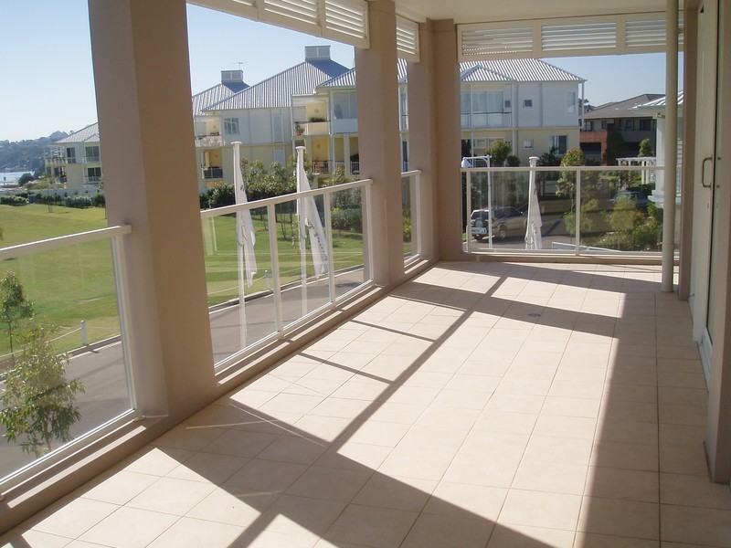 21/4 Admiralty Drive, Breakfast Point NSW 2137