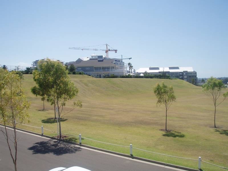 21/4 Admiralty Drive, Breakfast Point NSW 2137