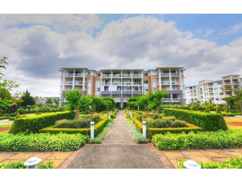 18/1-3 Rosewater Circuit, Breakfast Point NSW 2137