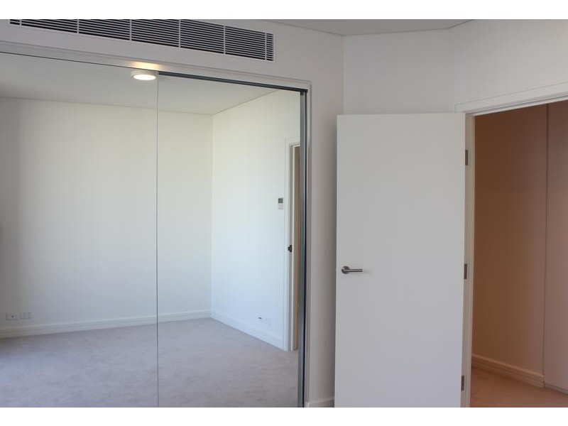 208/38 Peninsula Drive, Breakfast Point NSW 2137