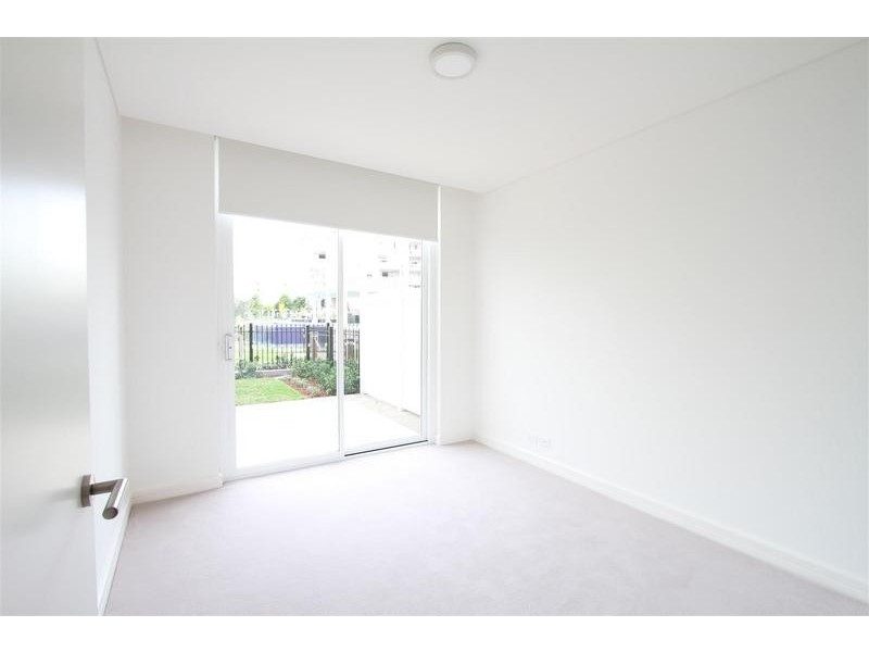 112/38 Peninsula Dr, Breakfast Point NSW 2137