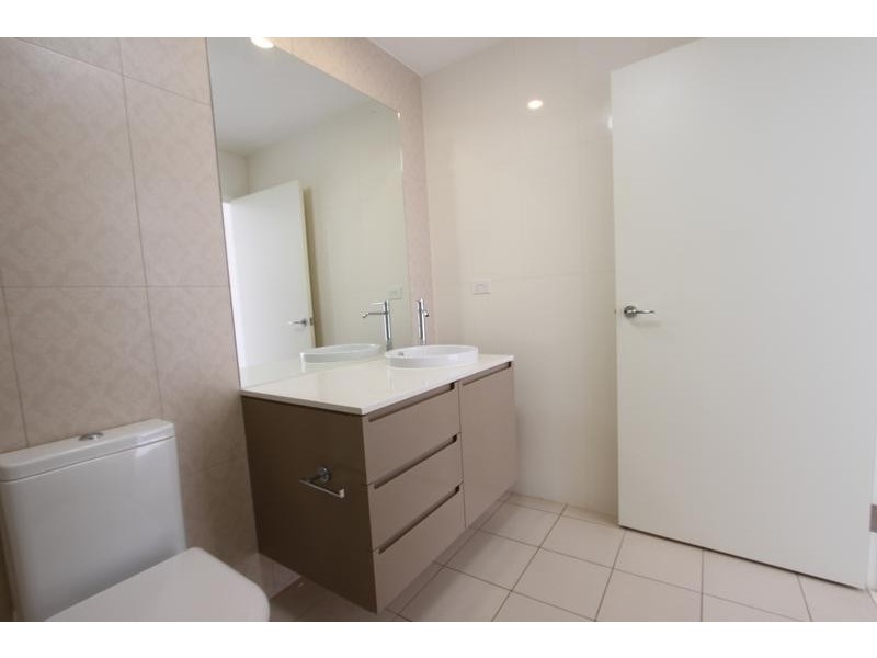 305/2 Rosewater Circuit, Breakfast Point NSW 2137