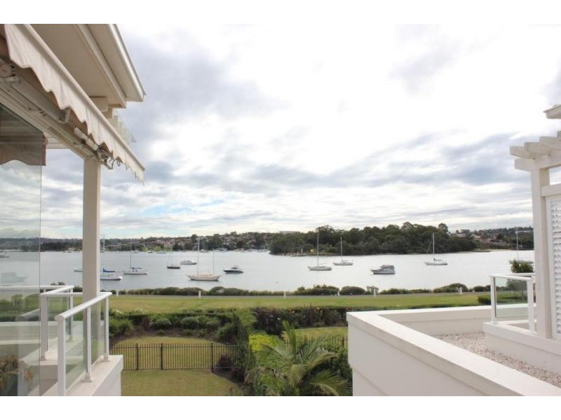 133 Peninsula Drive, Breakfast Point NSW 2137