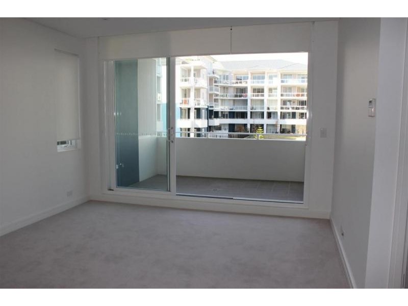 214/38 Peninsula Drive, Breakfast Point NSW 2137