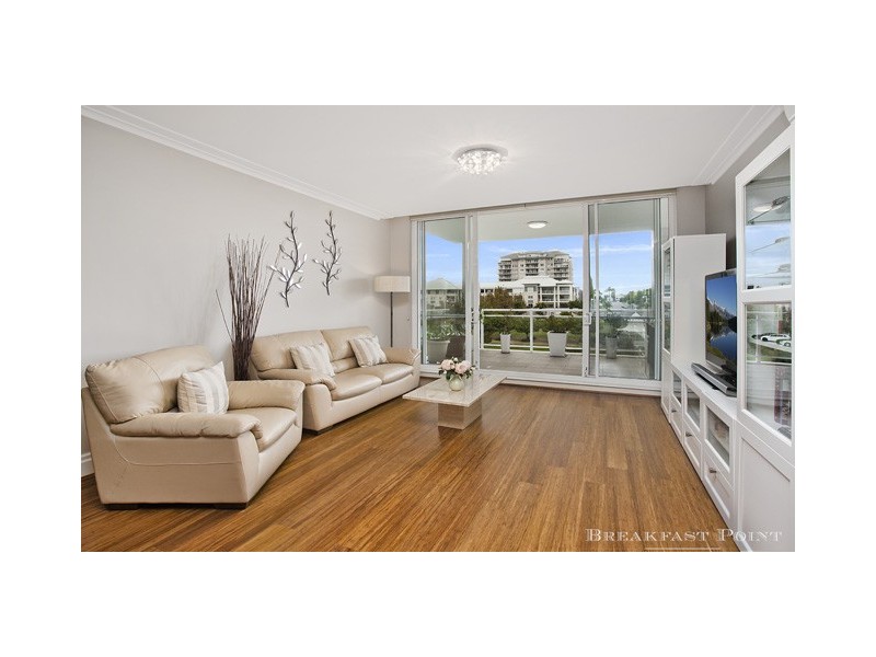 42/1 Rosewater Circuit, Breakfast Point NSW 2137