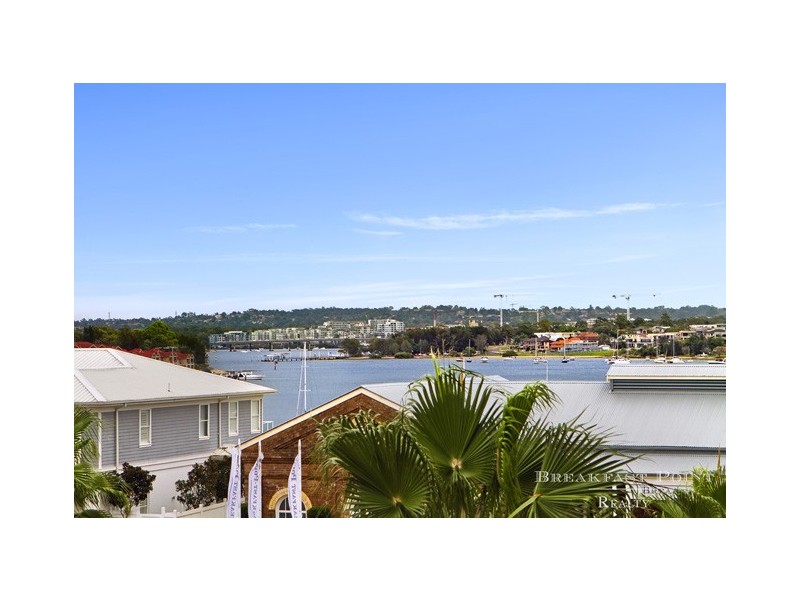 32/1 Palm Ave, Breakfast Point NSW 2137