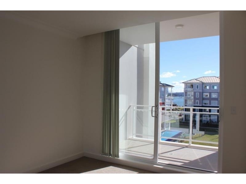 403/28 Peninsula Drive, Breakfast Point NSW 2137