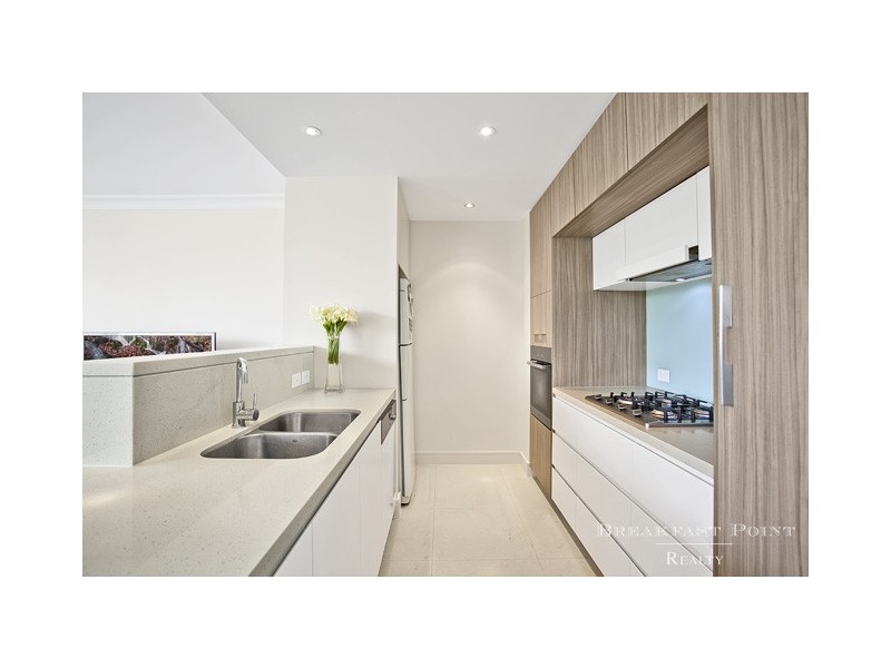 112/3 Palm Ave, Breakfast Point NSW 2137