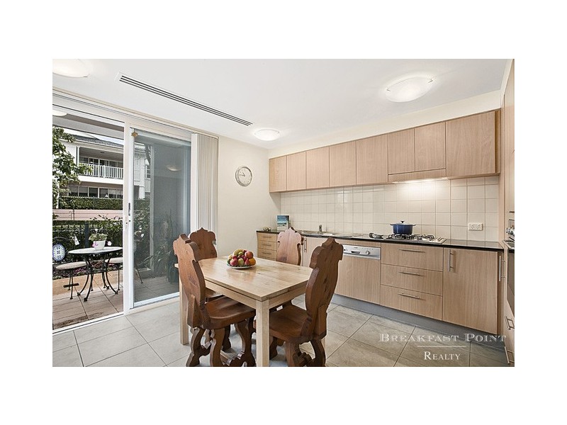 10/1 Woodlands Avenue, Breakfast Point NSW 2137