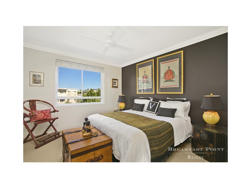 33/1 Juniper Drive, Breakfast Point NSW 2137