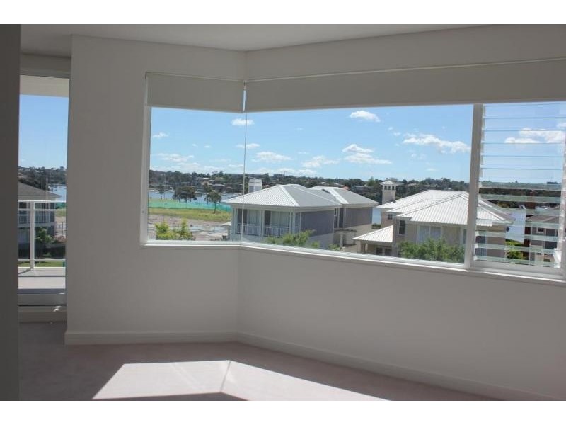 305/38 Peninsula Drive, Breakfast Point NSW 2137