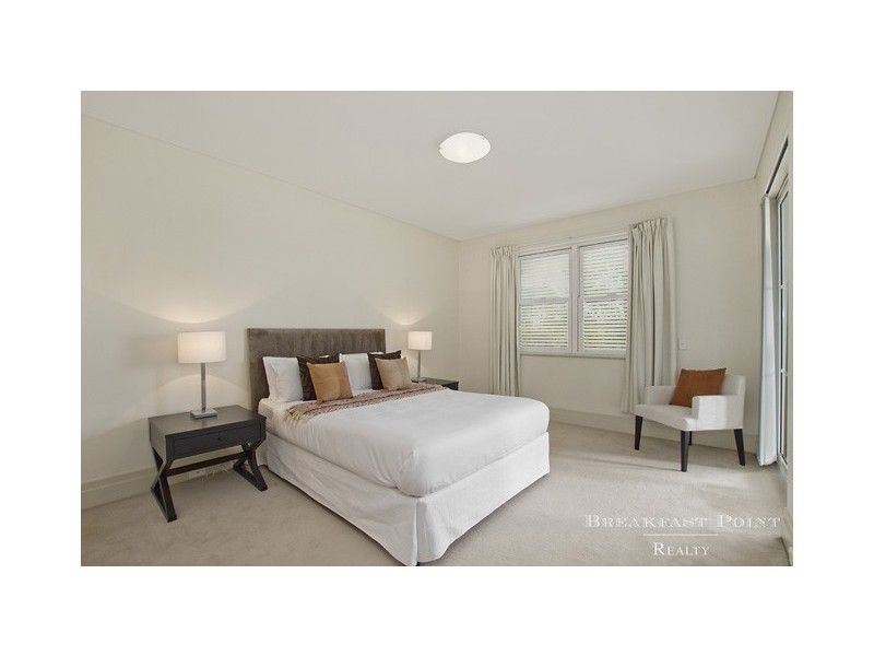 23/6 Admiralty Drive, Breakfast Point NSW 2137