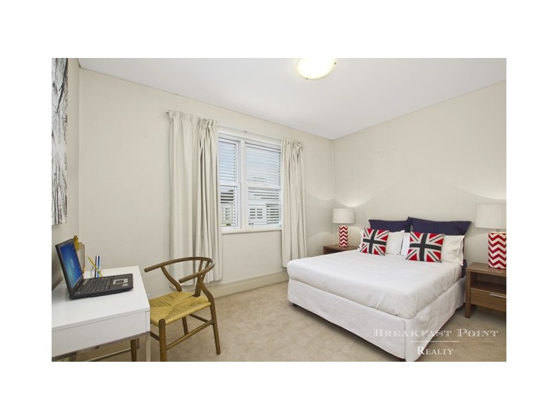23/6 Admiralty Drive, Breakfast Point NSW 2137