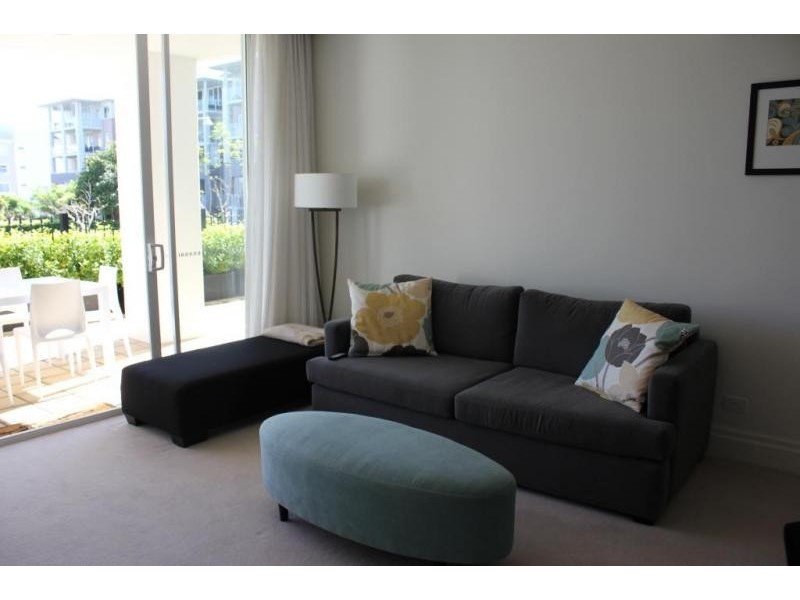 105/4 Rosewater Circuit, Breakfast Point NSW 2137